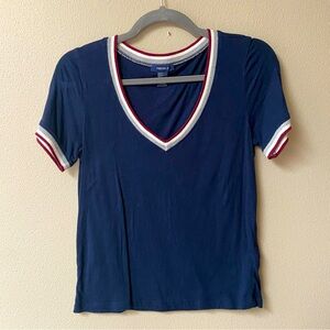 Like 🆕 Navy V-Neck Semi-Cropped Top w/ White & Maroon Detailing